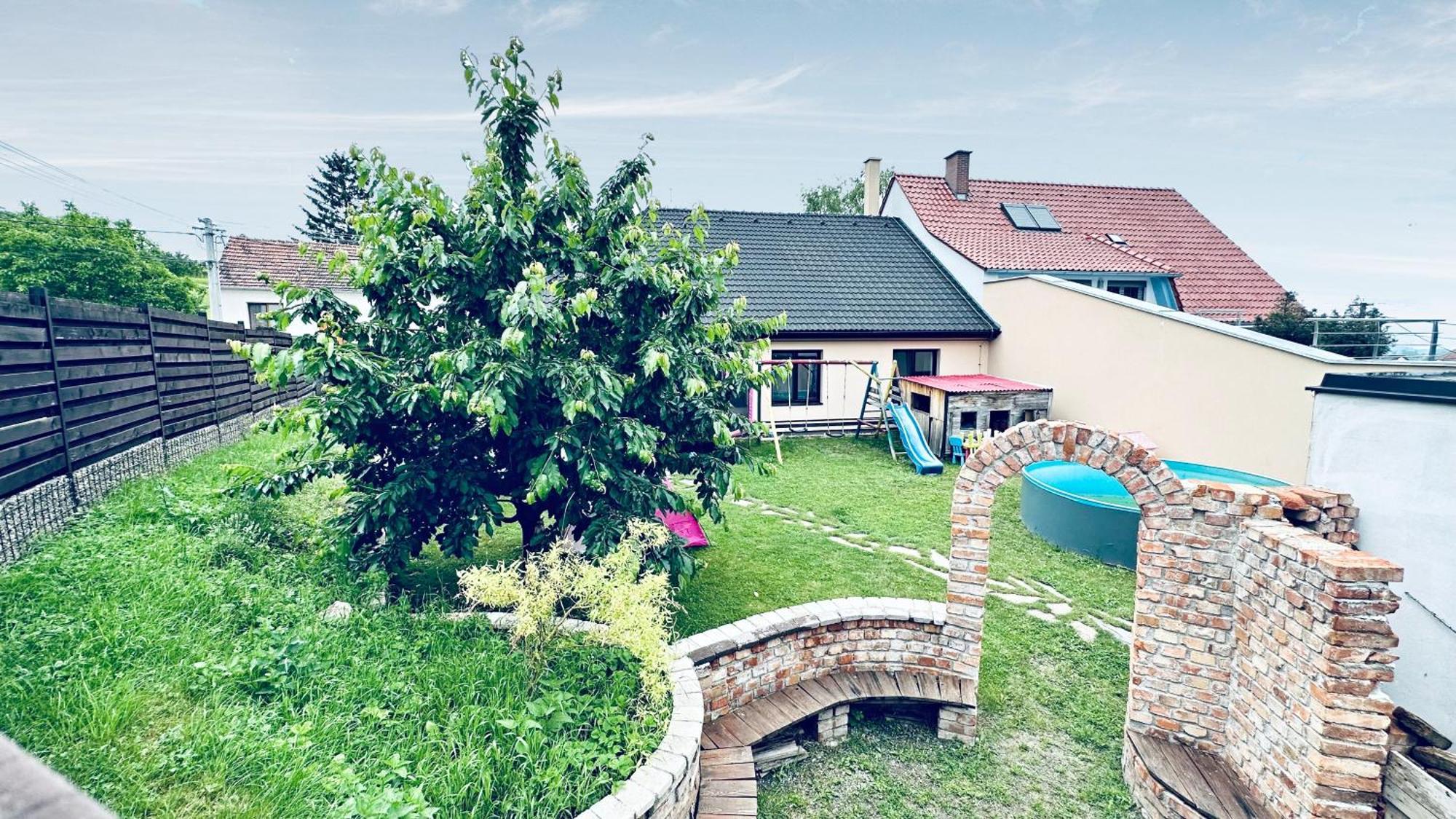 Dum Palava Villa Perná Eksteriør billede